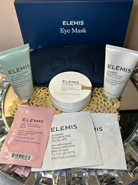 ELEMIS Navy Eye Mask & Mixed Cream Skincare Sachet Set